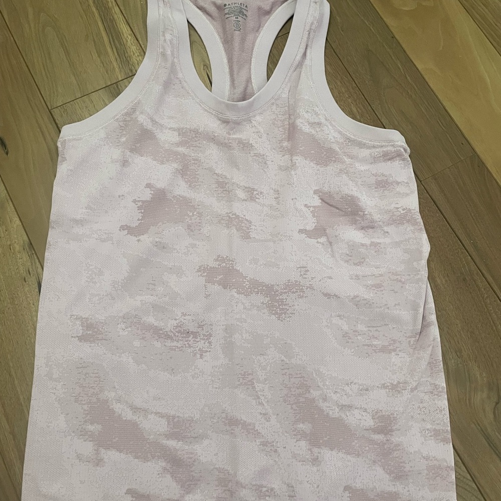 Athleta pink camo tanktop